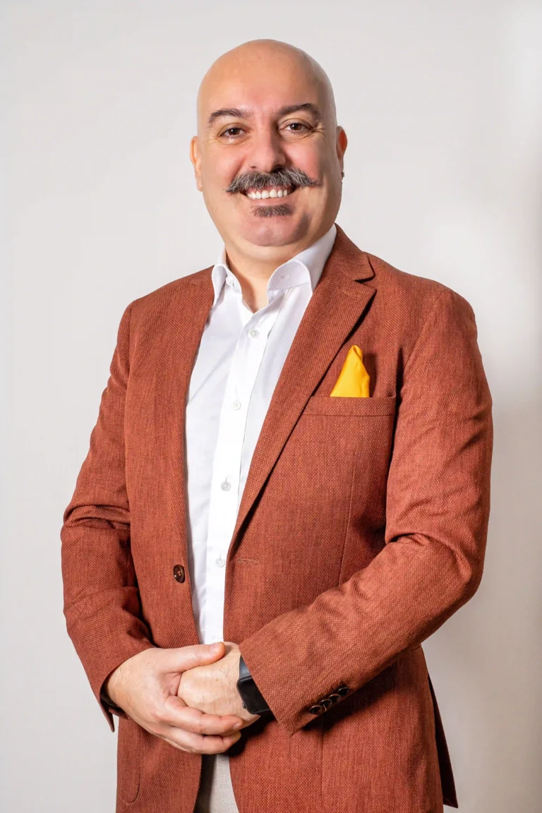 team-2 Dr Gokhan Ozerdem Plastic Surgery in Turkey